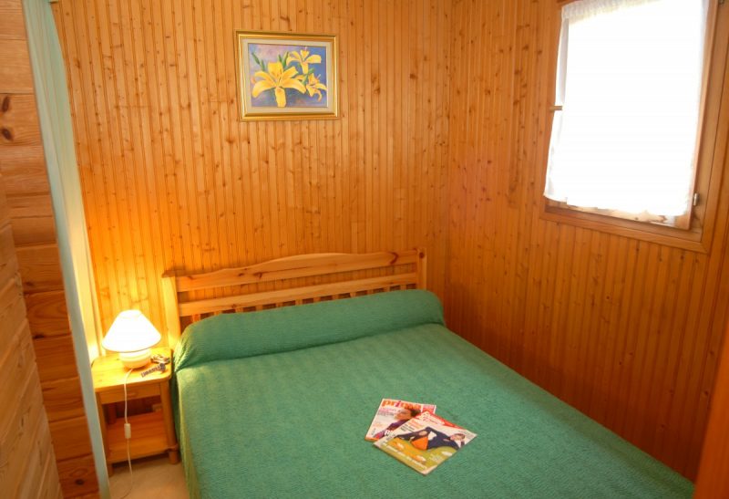 chambre lit 140 chalet 31 m² dans camping la tranche sur mer