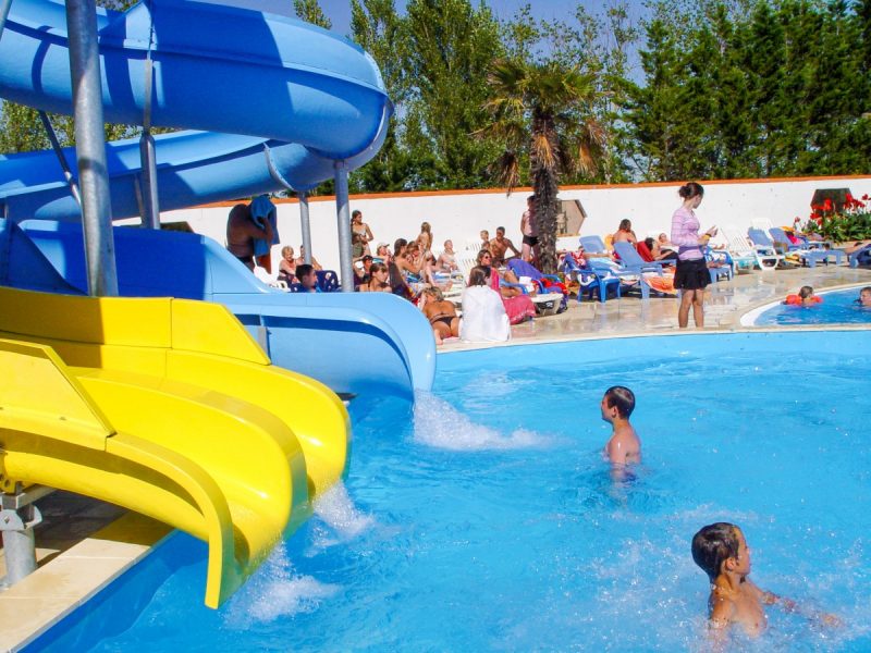 Camping avec piscine exterieure pour enfants la tranche sur mer vendée